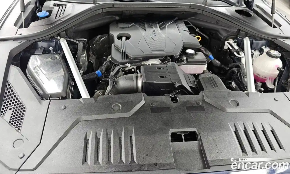 Genesis GV70 2021 2.5 Автомат в Москве № 1009973, фото 6