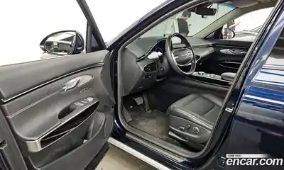 Genesis GV70 2021 2.5 Автомат в Москве № 1009973, миниатюра 10