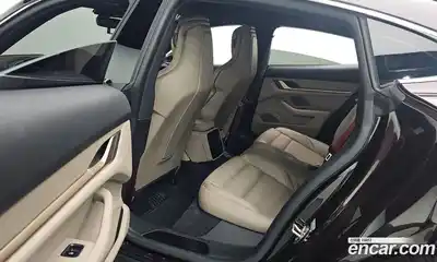 Porsche Taycan 2021 0.1 гидро в Москве № 1010946, миниатюра 12