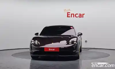 Porsche Taycan 2021 0.1 гидро в Москве № 1010946, миниатюра 3