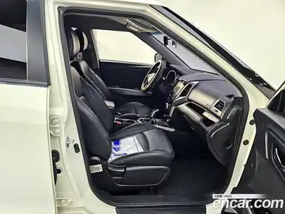 SsangYong TIBOLI 2016 1.6 Автомат в Москве № 1010972, миниатюра 11