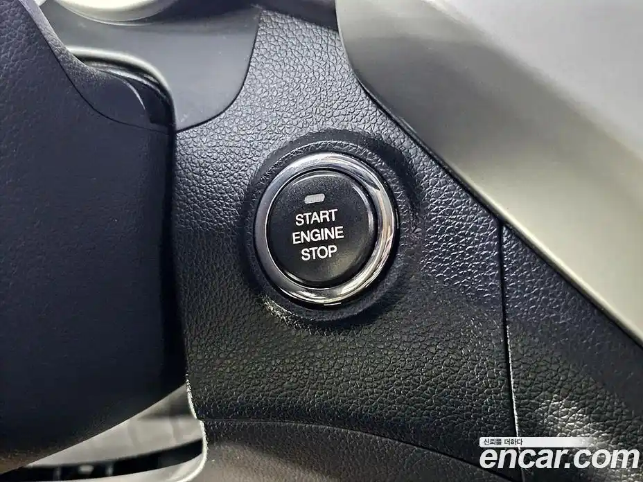 SsangYong TIBOLI 2016 1.6 Автомат в Москве № 1010972, фото 15