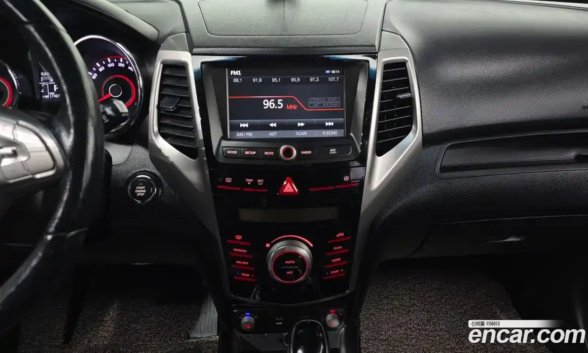 SsangYong TIBOLI 2016 1.6 Автомат в Москве № 1011086, фото 15