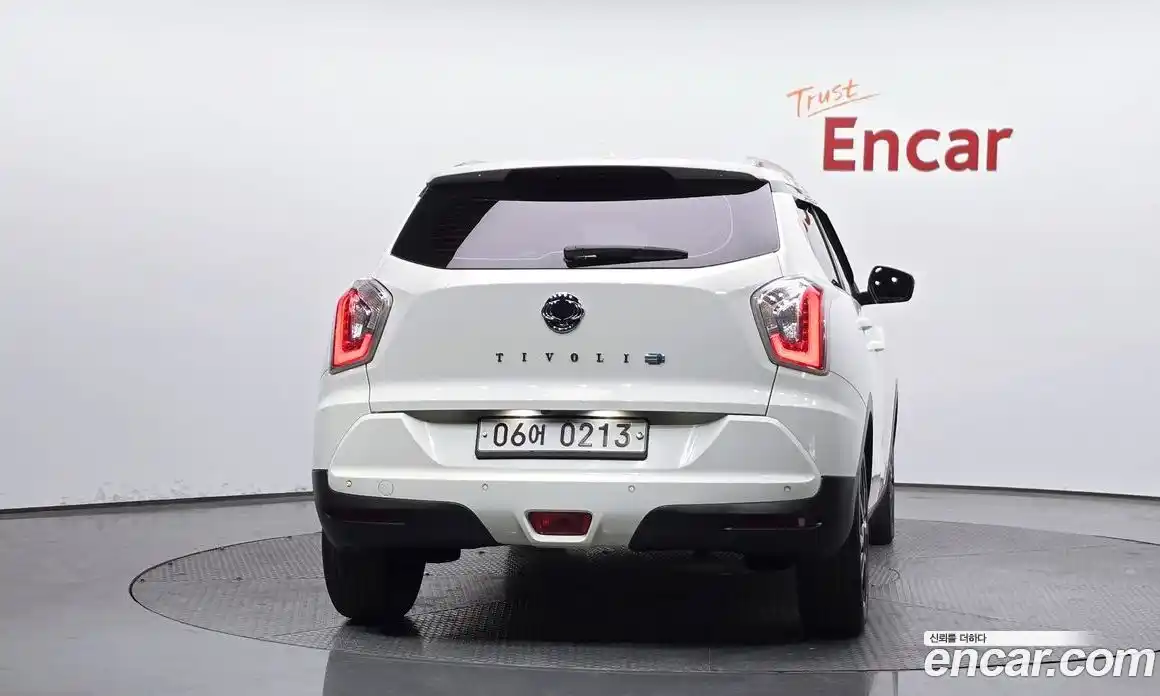 SsangYong TIBOLI 2016 1.6 Автомат в Москве № 1011086, фото 4