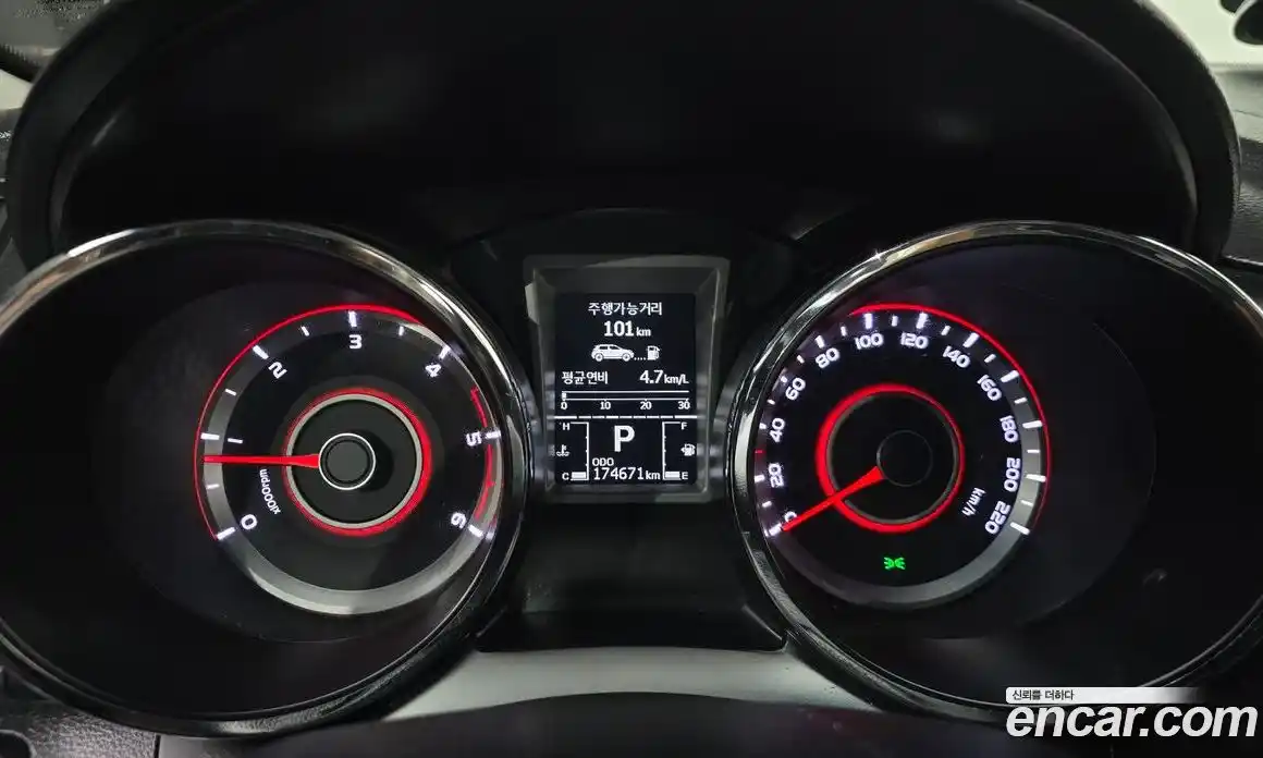 SsangYong TIBOLI 2016 1.6 Автомат в Москве № 1011086, фото 8