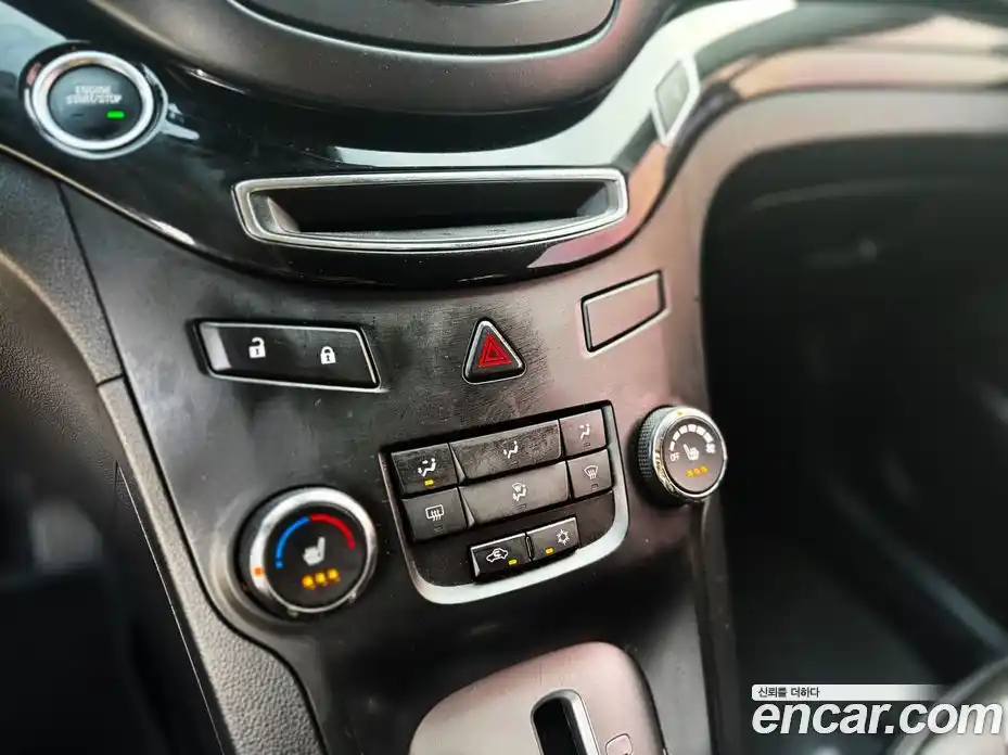 Chevrolet Orlando 2016 1.6 Автомат в Москве № 1012659, фото 14