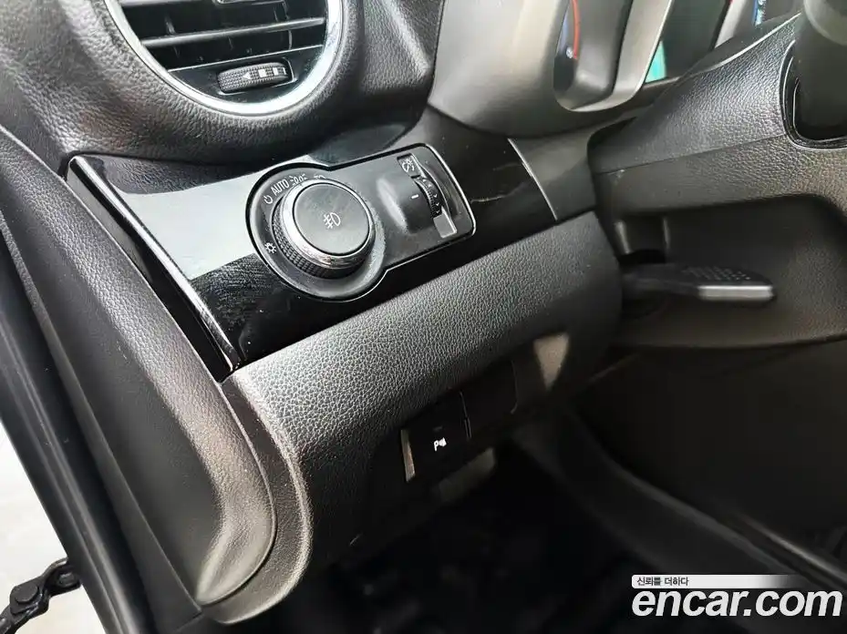 Chevrolet Orlando 2016 1.6 Автомат в Москве № 1012659, фото 15