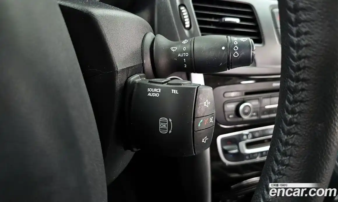 Renault SM5 2015 2.0 Автомат в Москве № 1013351, фото 14