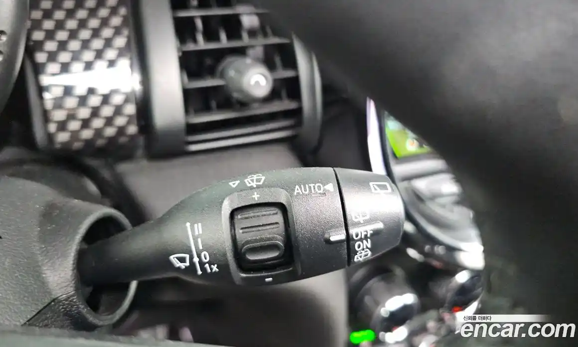 Mini Cooper 2015 2.0 гидро в Москве № 1013938, фото 17