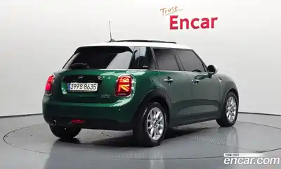 Mini Cooper 2021 1.5 гидро в Москве № 1014004, миниатюра 2