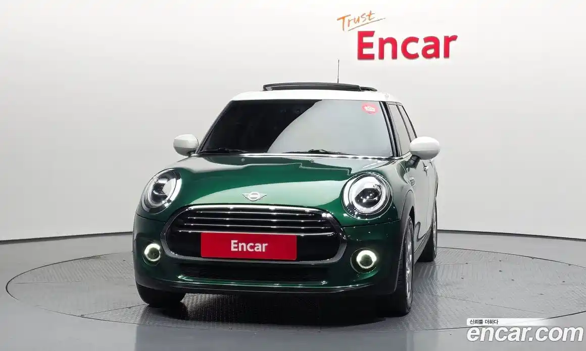 Mini Cooper 2021 1.5 гидро в Москве № 1014004, фото 3