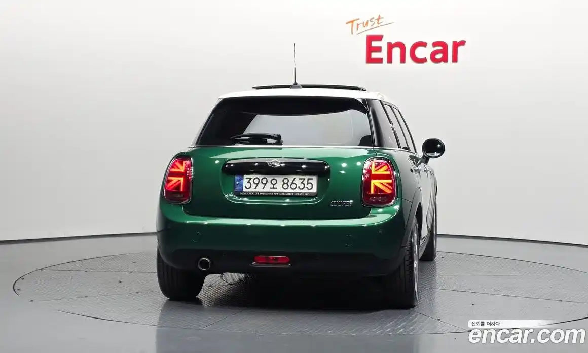 Mini Cooper 2021 1.5 гидро в Москве № 1014004, фото 4