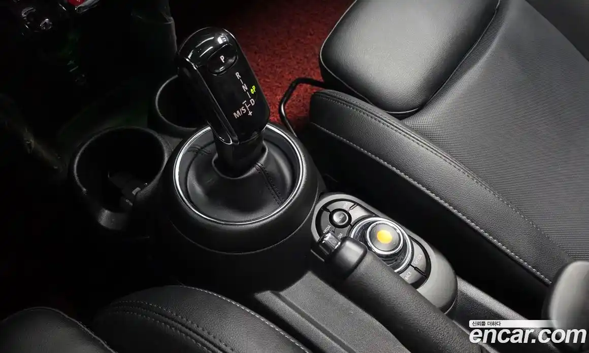 Mini Cooper 2021 1.5 гидро в Москве № 1014004, фото 9