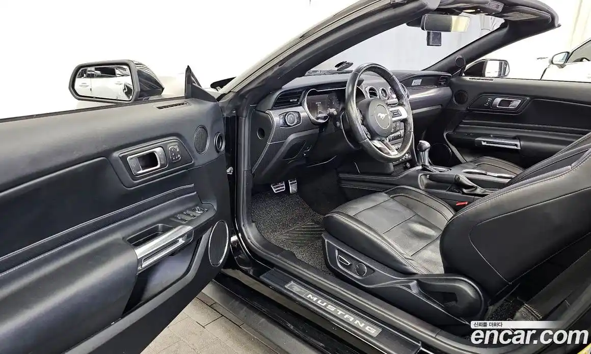 Ford Mustang 2019 2.3 гидро в Москве № 1015484, фото 10
