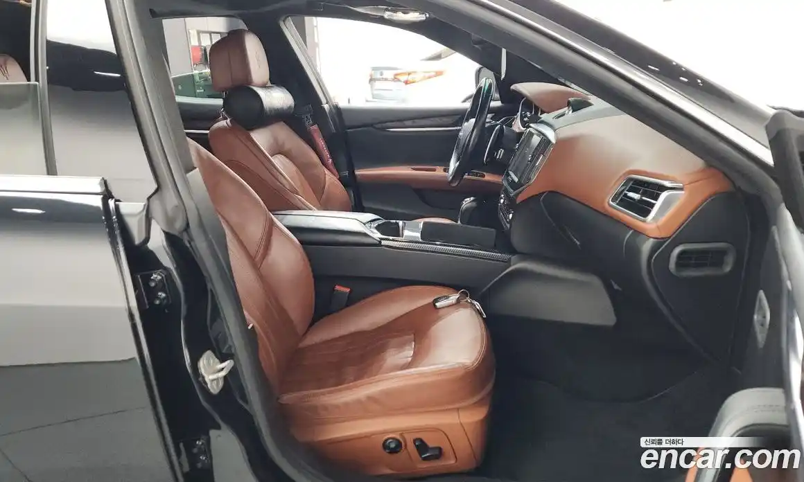 Maserati Ghibli 2014 3.0 гидро в Москве № 1015693, фото 11