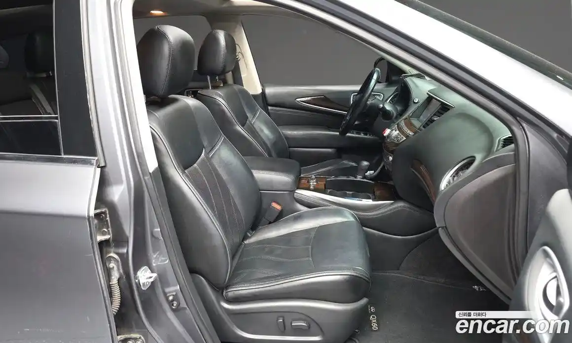 Infiniti QX60 2015 3.5 гидро в Москве № 1015736, фото 11