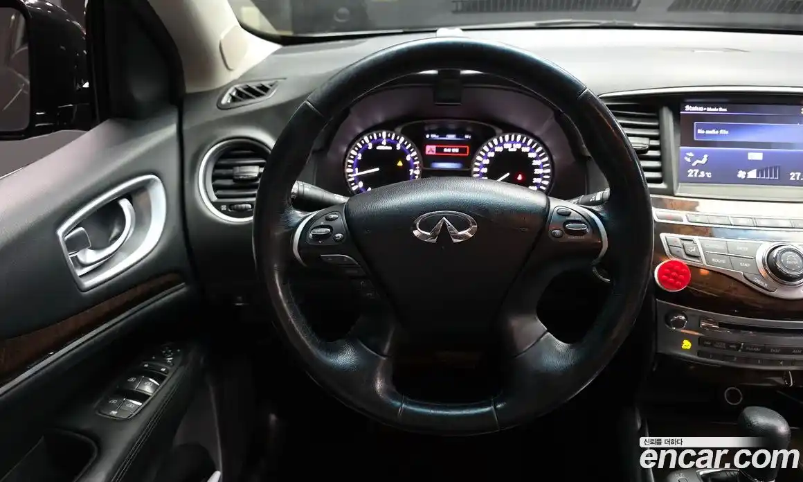 Infiniti QX60 2015 3.5 гидро в Москве № 1015736, фото 13