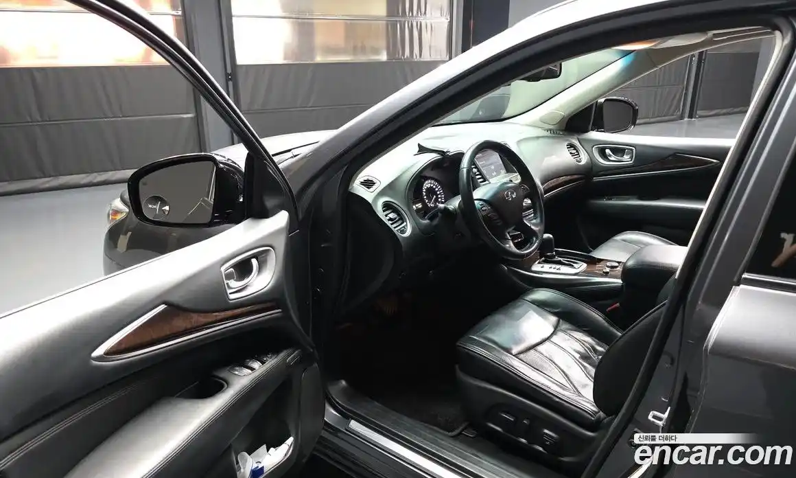 Infiniti QX60 2015 3.5 гидро в Москве № 1015736, фото 10