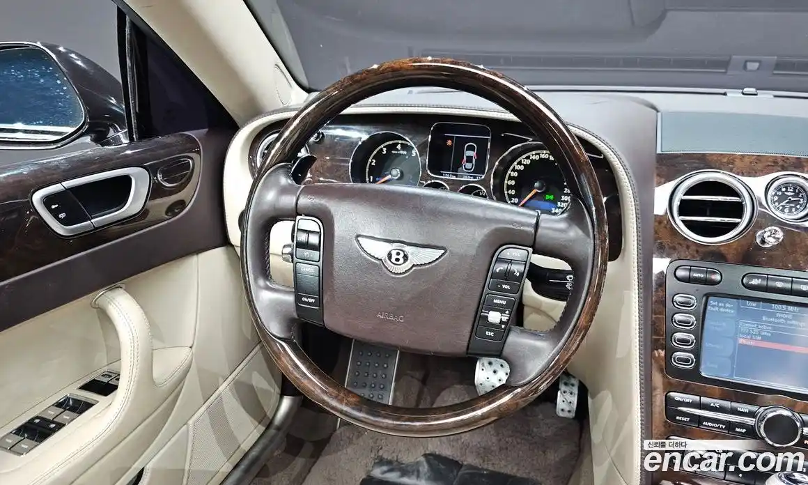 Bentley Flying Spur 2010 6.0 гидро в Москве № 1016070, фото 13