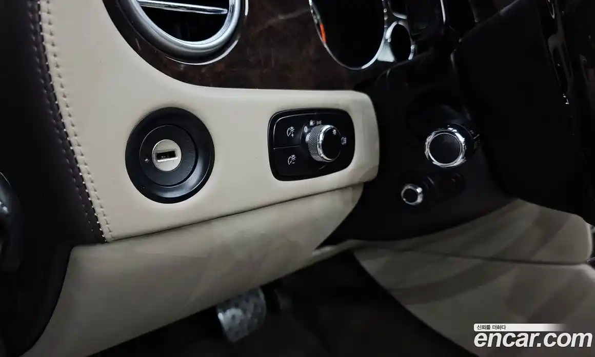 Bentley Flying Spur 2010 6.0 гидро в Москве № 1016070, фото 19