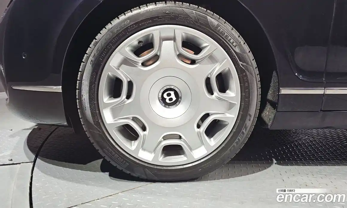 Bentley Flying Spur 2010 6.0 гидро в Москве № 1016070, фото 5