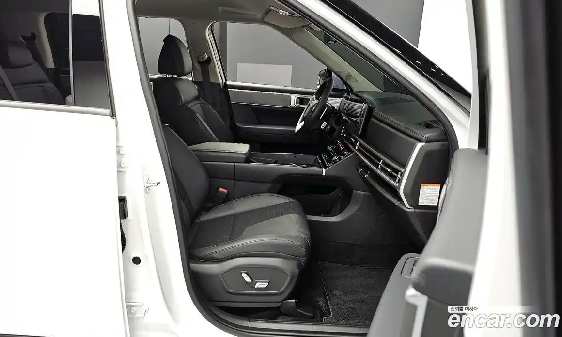 Hyundai Santa Fe 2023 1.6 гидро в Москве № 123093, фото 11