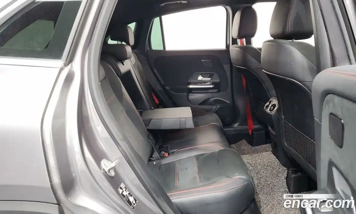Mercedes-Benz GLA-Class 2022 2.0 гидро в Москве № 136093, фото 12