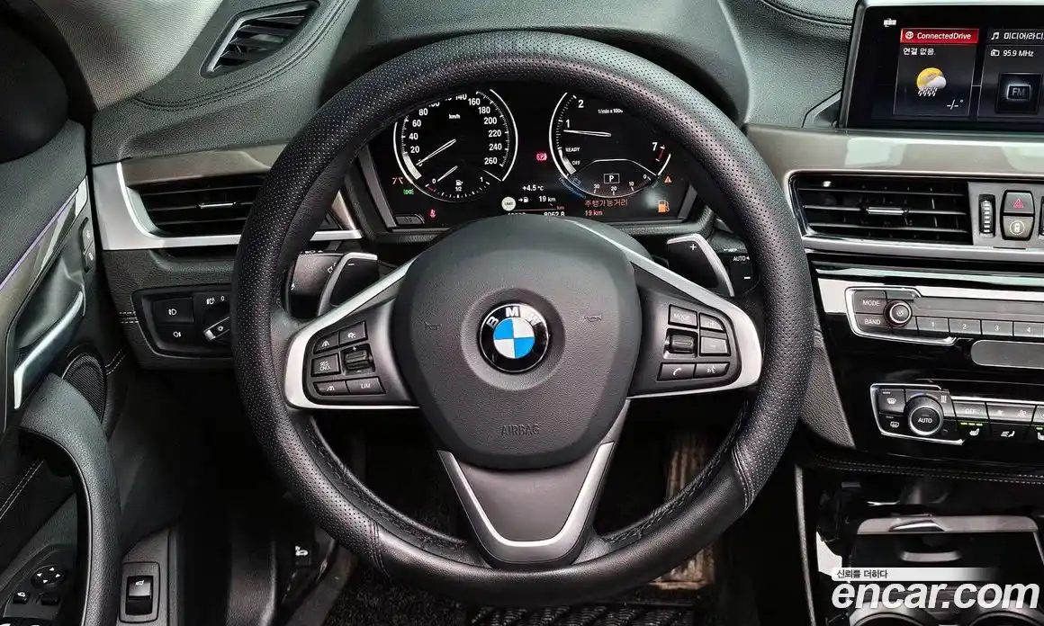 BMW X1 2021 2.0 гидро в Москве № 155990, фото 14