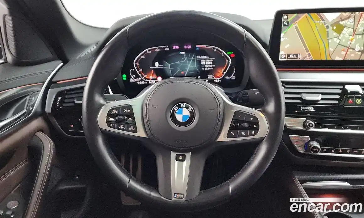 BMW 5-Series 2023 2.0 гидро, фото 13