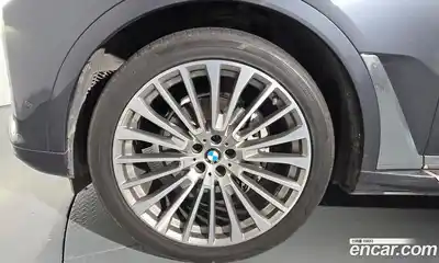 BMW X7 2020 3.0 гидро в Москве № 157773, миниатюра 5