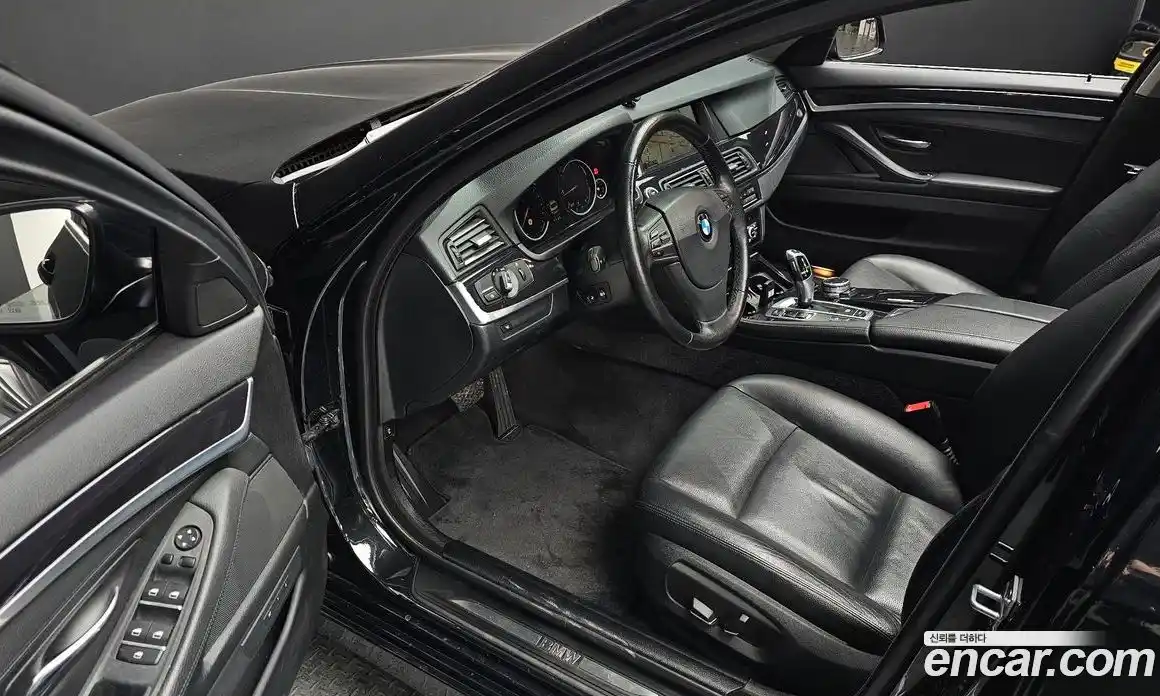 BMW 5-Series 2015 2.0 гидро в Москве № 158069, фото 11