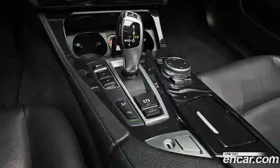 BMW 5-Series 2015 2.0 гидро в Москве № 158069, миниатюра 9
