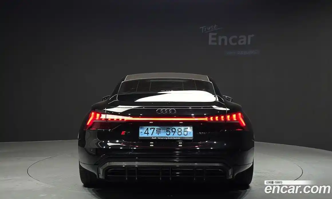 Audi RS e-tron GT 2022 0.1 гидро в Москве № 162544, фото 4