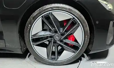 Audi RS e-tron GT 2022 0.1 гидро в Москве № 162544, миниатюра 5