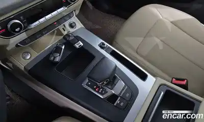 Audi Q5 2022 2.0 гидро в Москве № 162692, миниатюра 9