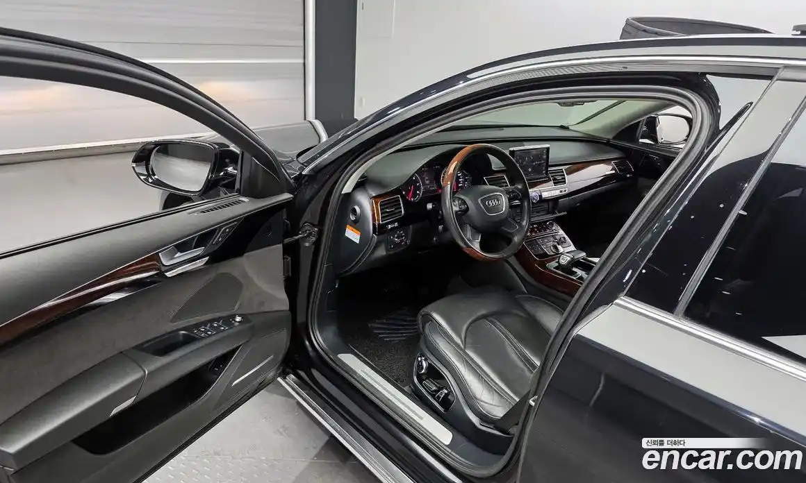 Audi A8 2011 3.0 гидро в Москве № 163746, фото 10