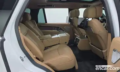 Land Rover Range-Rover 2024 4.4 гидро в Москве № 165945, миниатюра 12