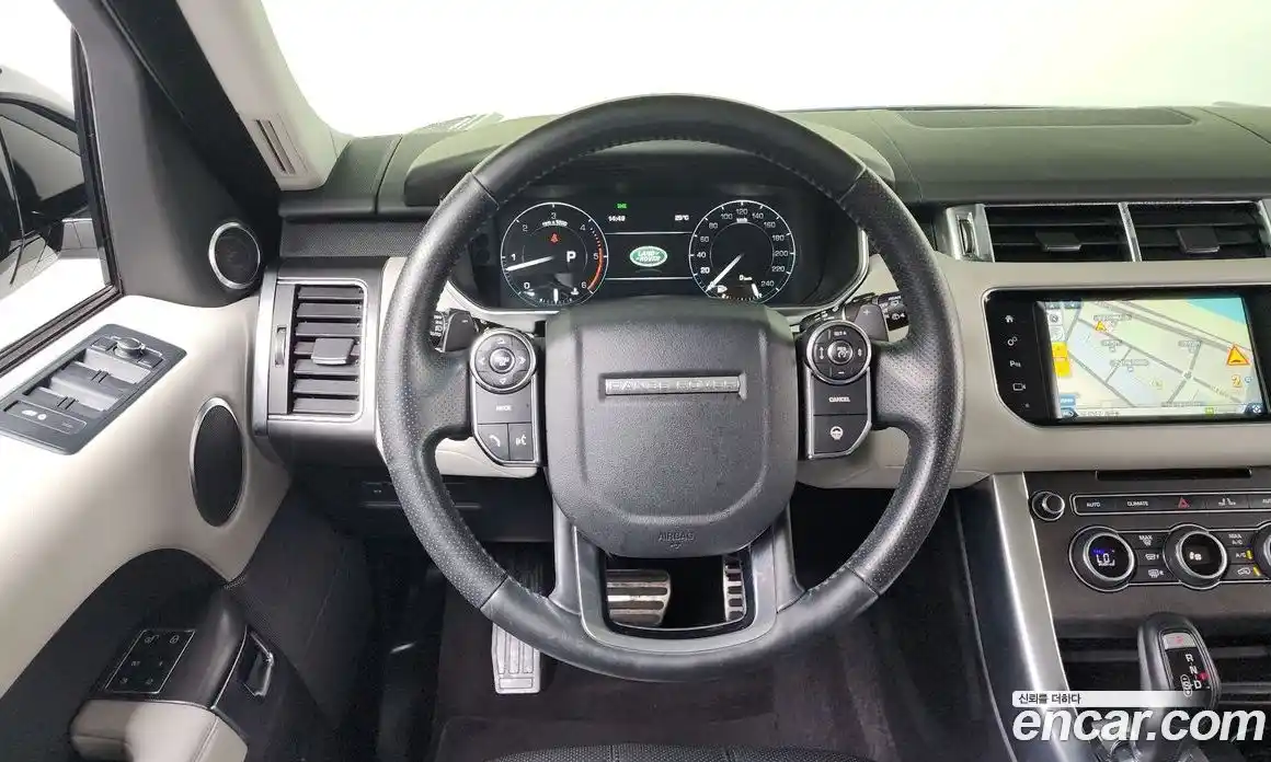 Land Rover Range-Rover Sport 2015 3.0 гидро в Москве № 166122, фото 13