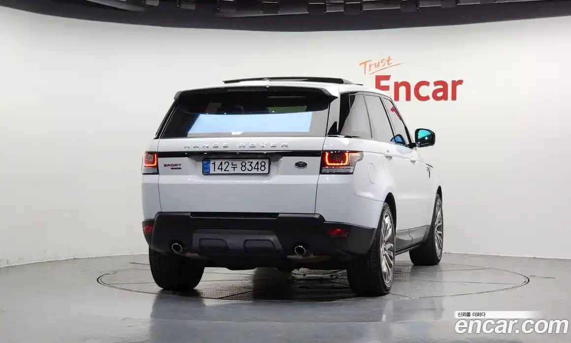 Land Rover Range-Rover Sport 2015 3.0 гидро в Москве № 166122, фото 4