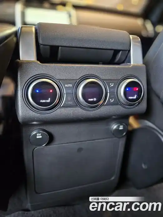 Land Rover Discovery 2017 2.0 гидро в Москве № 166810, фото 16
