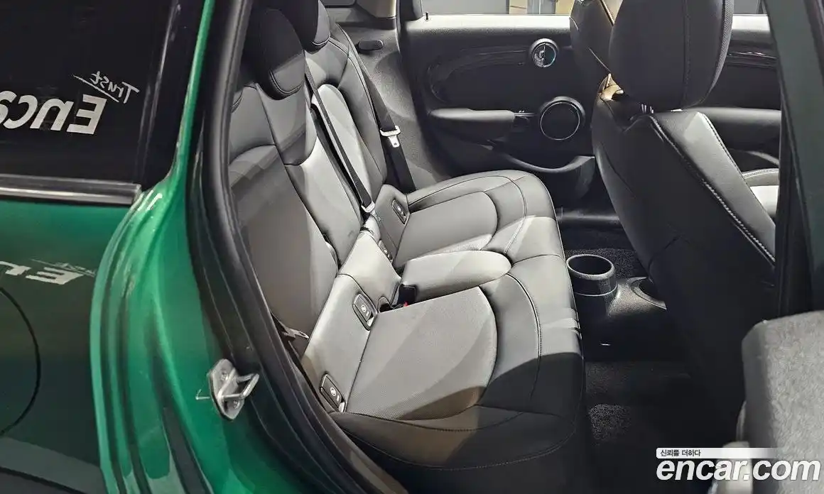 Mini Cooper 2020 1.5 гидро в Москве № 166936, фото 12