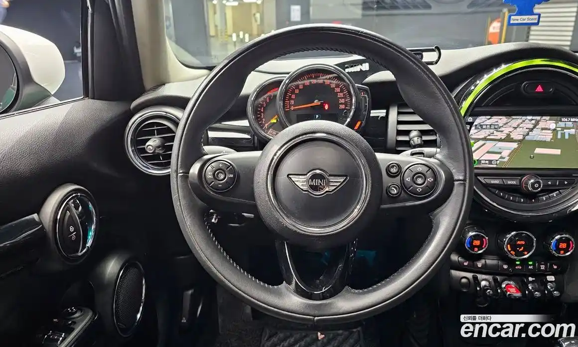 Mini Cooper 2020 1.5 гидро в Москве № 166936, фото 13