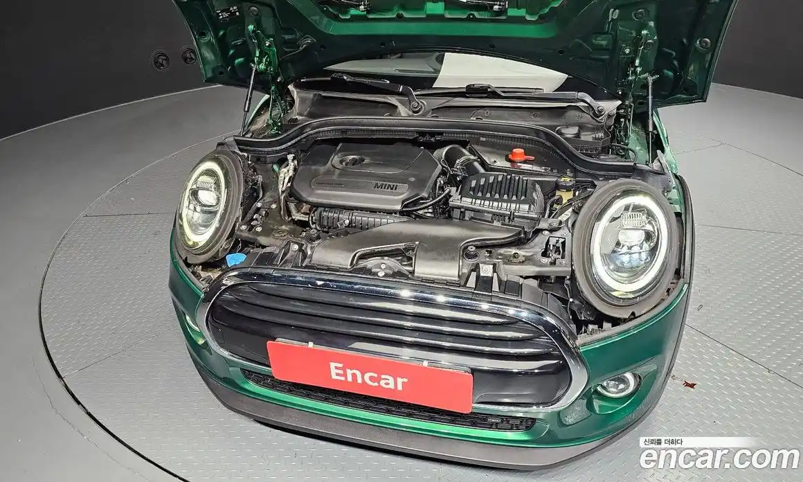 Mini Cooper 2020 1.5 гидро в Москве № 166936, фото 6