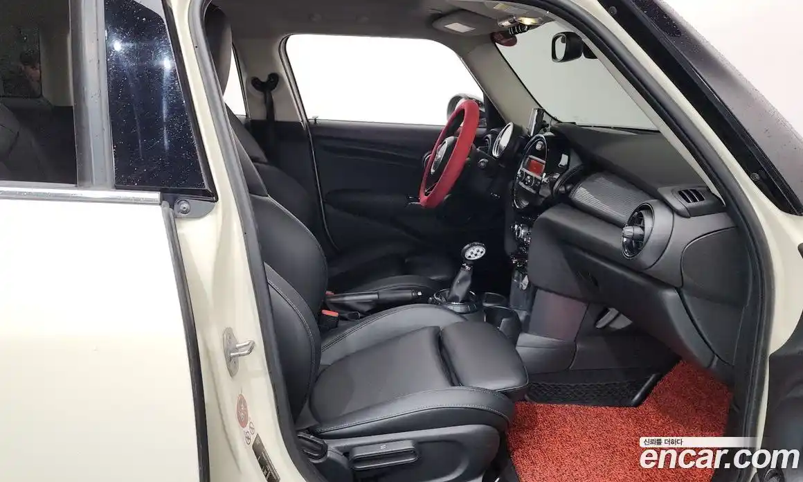 Mini Cooper 2017 1.5 гидро в Москве № 167222, фото 11