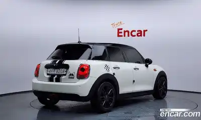 Mini Cooper 2017 1.5 гидро в Москве № 167222, миниатюра 2