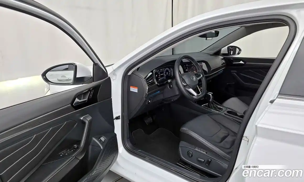 Volkswagen Jetta 2023 1.5 гидро в Москве № 168621, фото 10