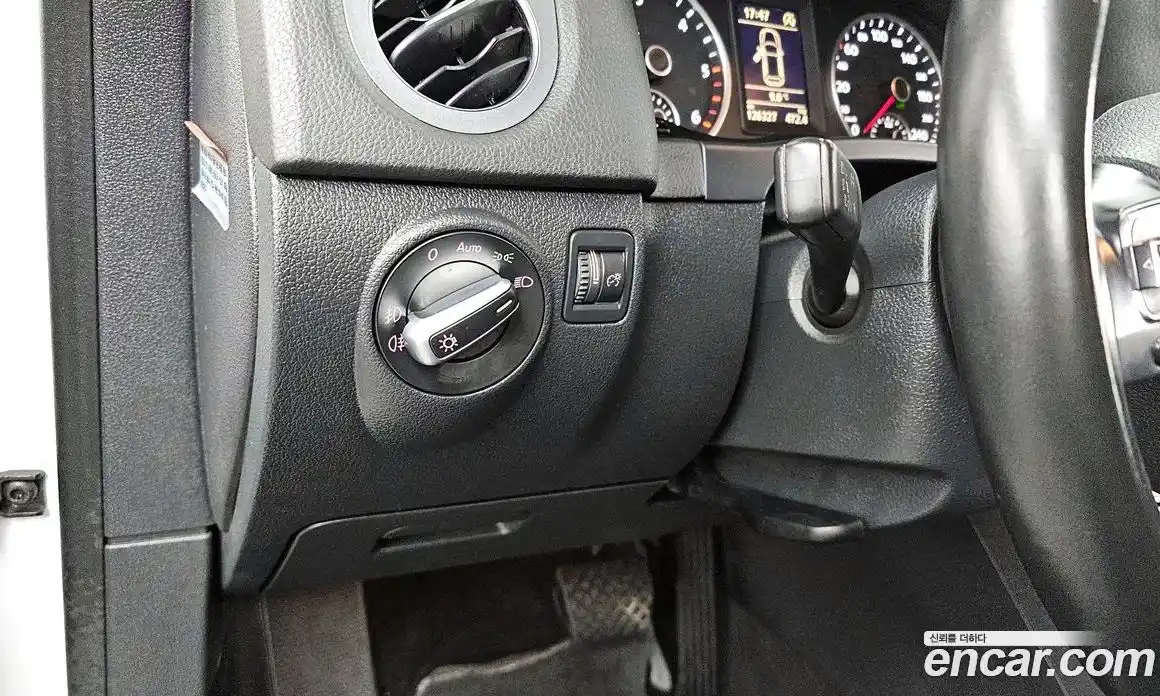 Volkswagen Tiguan 2014 2.0 гидро в Москве № 169085, фото 16