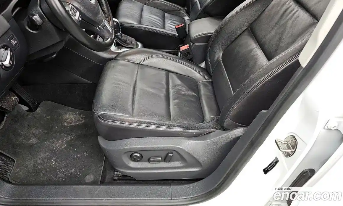 Volkswagen Tiguan 2014 2.0 гидро в Москве № 169085, фото 19