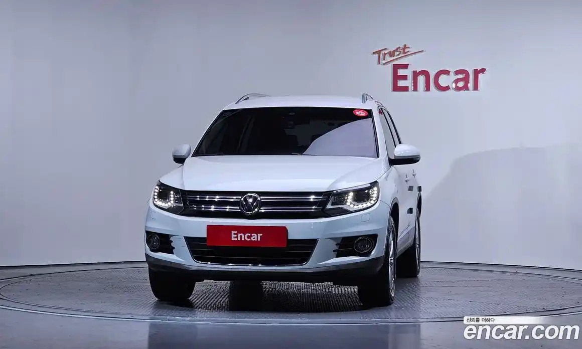 Volkswagen Tiguan 2014 2.0 гидро в Москве № 169085, фото 3