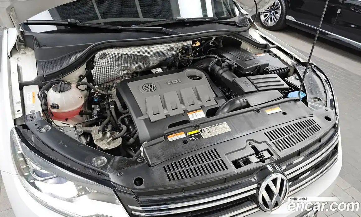 Volkswagen Tiguan 2014 2.0 гидро в Москве № 169085, фото 6
